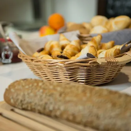 Restaurant Brigitte فندق